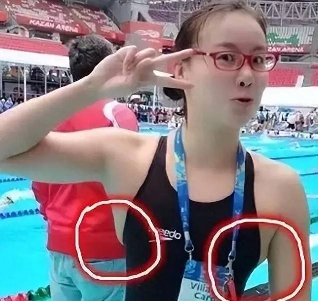 爱游戏入口-女运动员“难以启齿”的心酸：赛前刮毛、赛时忍剧痛、赛后扯泳衣|全运会|经期|体毛|身体|女性_新浪体育_新浪新闻